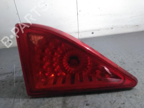 Used Third brake light Third brake light RENAULT MASTER III Van (FV) 2.3 dCi 130 FWD (FV0M, FV0Y, FV0J, FV02, FV03) (130 hp) 39936348 39936348