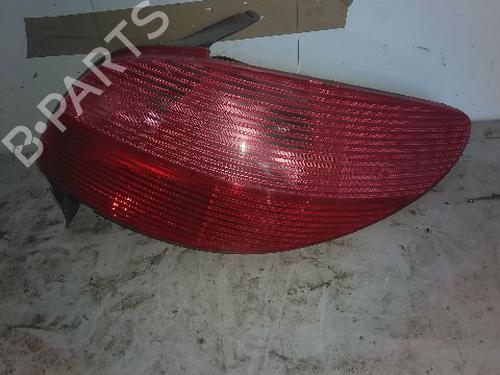 Right taillight PEUGEOT 206 Hatchback (2A/C) 1.4 HDi eco 70 | BP27362466C35 