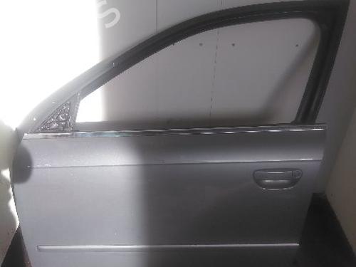 Used Left front door AUDI A4 B7 (8EC) 2.0 TDI 16V (140 hp) 22784599