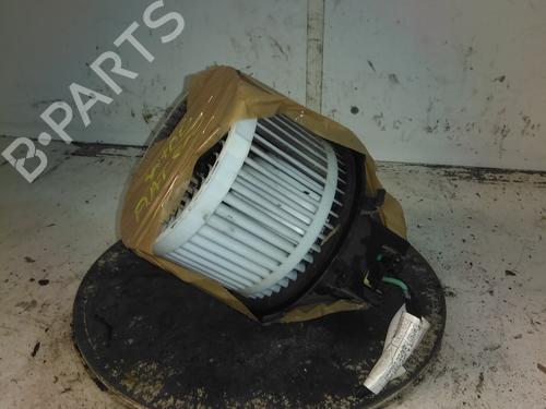 Used Heater blower motor Heater blower motor FIAT 500 (312_) 0.9 (312AXG1A, 312.AXG11) (86 hp) 34598511 34598511