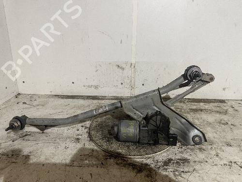 Used Front wiper motor DACIA DUSTER (HS_) 1.5 dCi (HSMC) (107 hp) 20635490
