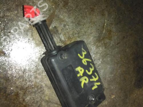 Used Tailgate handle DACIA SANDERO II TCe 90 (B8M1, B8MA, B8AC) (90 hp) 26128162