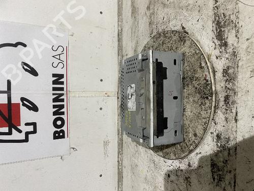 Used Radio FORD FIESTA VI (CB1, CCN) 1.4 TDCi (70 hp) 21545540