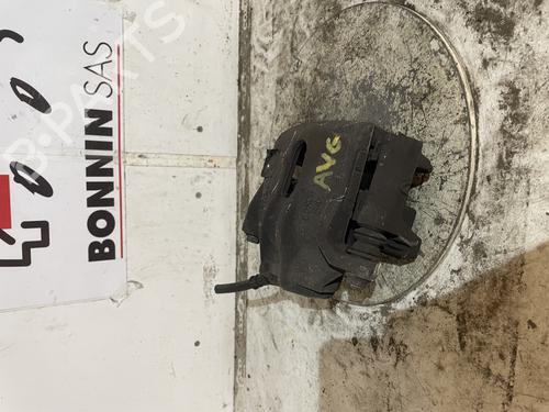 Used Right front brake caliper Right front brake caliper PEUGEOT 208 I (CA_, CC_) 1.4 VTi (95 hp) 34591926 34591926