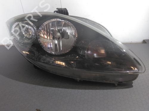 Used Right headlight Right headlight SEAT ALTEA XL (5P5, 5P8) 1.6 TDI (90 hp) 35968825 35968825