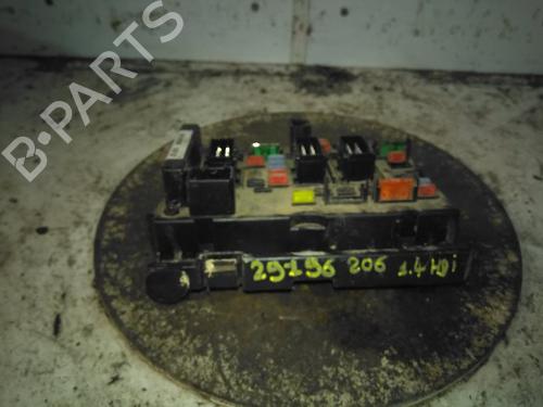 Used Fuse box PEUGEOT 206 Hatchback (2A/C) 1.4 HDi eco 70 (68 hp) 23182396