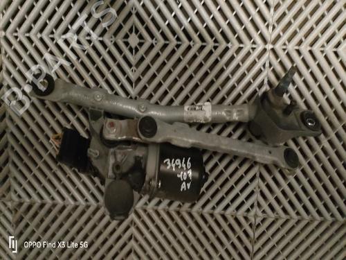 Used Front wiper motor PEUGEOT 107 (PM_, PN_) 1.0 (68 hp) 20638185
