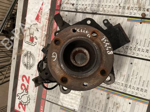 Used Right front steering knuckle RENAULT CLIO IV (BH_) 1.5 dCi 75 (75 hp) 22784366
