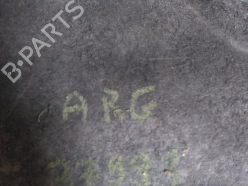 Used Wheel arch RENAULT SCÉNIC II (JM0/1_) 1.6 (JM0C, JM0J, JM1B) (113 hp) 26301373