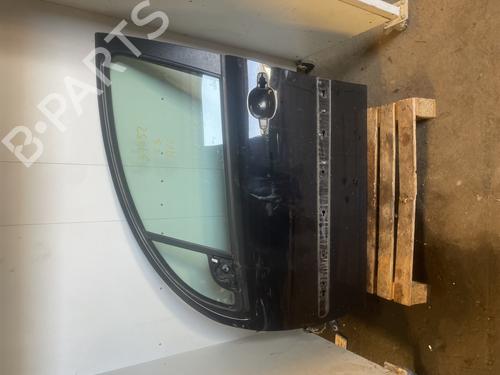 Used Left front door Left front door 34593425 34593425