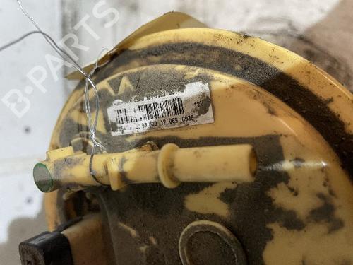 Used Fuel pump CITROËN C3 II (SC_) 1.4 HDi 70 (SC8HZC, SC8HR0, SC8HP4) (68 hp) 21576511