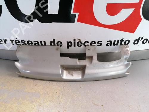 Used Grille Grille 34586234 34586234