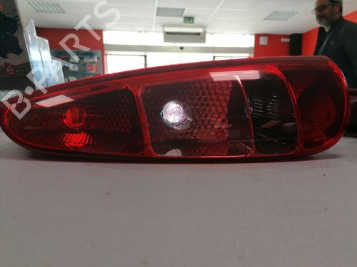 Used Right taillight Right taillight PEUGEOT 807 (EB_) 2.0 HDi (107 hp) 34586293 34586293