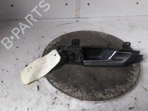 Used Front right interior door handle AUDI A3 Sportback (8PA) 1.6 TDI (105 hp) 24646409
