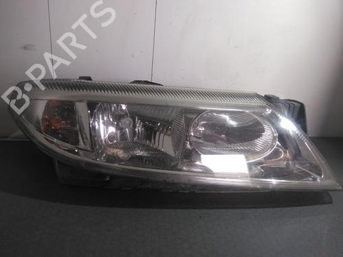 Used Right headlight Right headlight RENAULT LAGUNA II (BG0/1_) 1.9 dCi (BG08, BG0G) (120 hp) 36572056 36572056