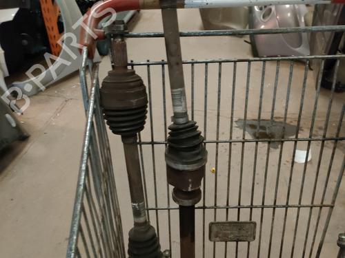 Used Left front driveshaft Left front driveshaft RENAULT MODUS / GRAND MODUS (F/JP0_) 1.5 dCi (FP0F, JP0F) (86 hp) 34588021 34588021