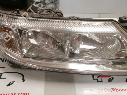 Used Right headlight Right headlight RENAULT LAGUNA II (BG0/1_) [2001-2007] 34587042 34587042