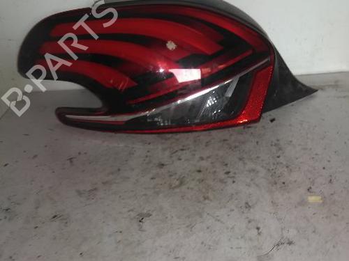 Venstre baglygte PEUGEOT 208 I (CA_, CC_) 1.6 BlueHDi 100 (100 hp) 28072569