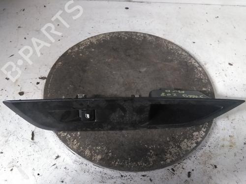 Used Right front window switch Right front window switch PEUGEOT 208 II (UB_, UP_, UW_, UJ_) [2019-2026] 34598556 34598556