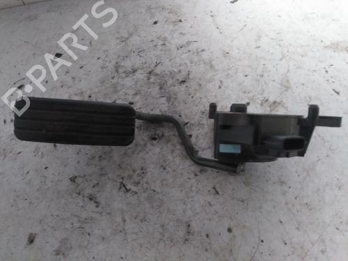 Pedal Pedal RENAULT CLIO III (BR0/1, CR0/1) 1.5 dCi (BR0H, CR0H, CR1S, BR1S) (106 hp) 34601817 34601817