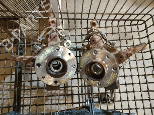 right-front-steering-knuckle-dacia-sandero-ii-2012-34588173 main image