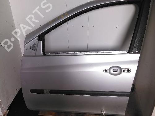 Used Left front door RENAULT CLIO III Grandtour (KR0/1_) 1.5 dCi (KR0F) (86 hp) 21120255