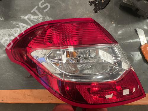 Used Left daytime light Left daytime light CITROËN C4 II (NC_) [2009-2026] 34584574 34584574