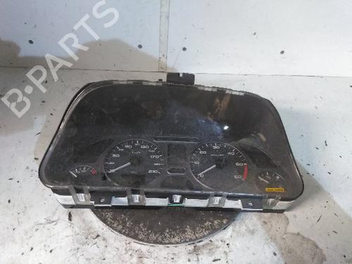 Used Instrument cluster PEUGEOT 306 Break (7E, N3, N5) 1.9 D (69 hp) 26003838
