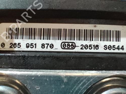 Used ABS pump PEUGEOT 308 SW I (4E_, 4H_) 1.6 HDi (112 hp) 20637952