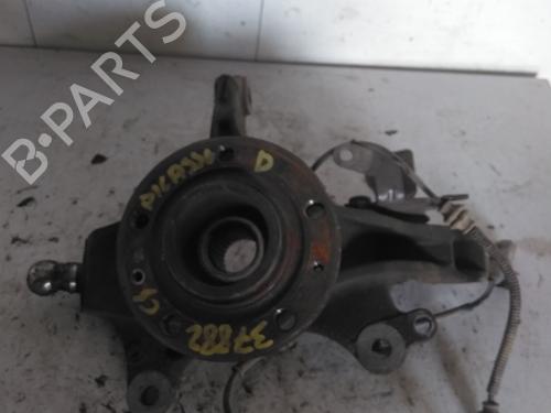 right-front-steering-knuckle-citroen-c4-grand-picasso-ii-da_-de_-2013-34601769 main image