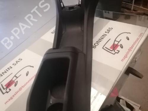 Used Middle console PEUGEOT 208 I (CA_, CC_) 1.2 VTI 82 (82 hp) 21545591