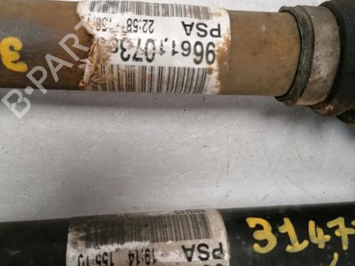 Used Left front driveshaft PEUGEOT 5008 (0U_, 0E_) 1.6 HDi (110 hp) 25609030