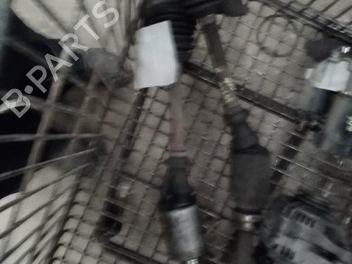 Used Right front driveshaft Right front driveshaft PEUGEOT 306 Hatchback (7A, 7C, N3, N5) [1993-2003] 34587806 34587806