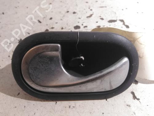 venstre-fortil-invendig-handtag-renault-twingo-iii-bcm_-bca_-2014-34603458 main image