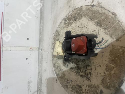 Advarselsbryter Advarselsbryter RENAULT SCÉNIC II (JM0/1_) 2.0 dCi (JM1K) (150 hp) 34590352 34590352