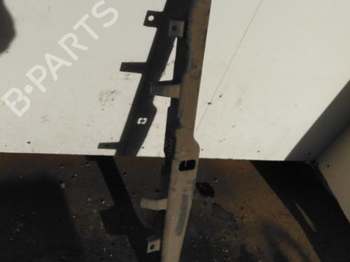 rear-bumper-bracket-renault-zoe-hatchback-van-bfm_-2019-37998725 main image