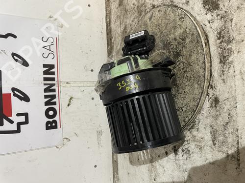 Used Heater blower motor Heater blower motor DS DS 4 / DS 4 CROSSBACK (NX_) 1.6 BlueHDi 100 (99 hp) 34592198 34592198