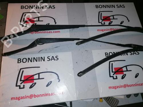 Used Front windshield wiper arm PEUGEOT 308 I (4A_, 4C_) 1.6 HDi (90 hp) 24133678