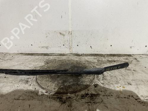 Used Front windshield wiper arm RENAULT TRAFIC II Bus (JL) 1.9 dCI 100 (JL0C) (101 hp) 20635448