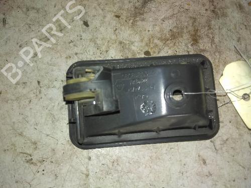 Venstre bagtil invendig håndtag RENAULT CLIO I (B/C57_, 5/357_) 1.9 D (B/C/S576, B/C/S57L) (64 hp) 27929061