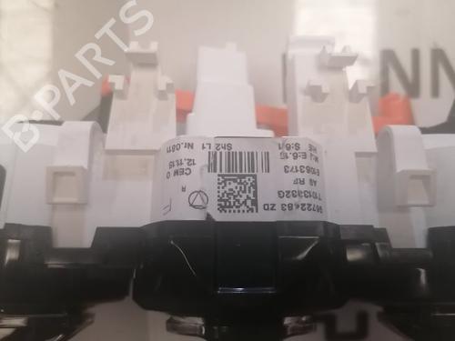Climate control PEUGEOT 208 I (CA_, CC_) 1.2 VTI 82 | BP21545565I5 
