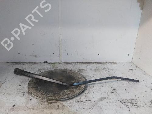 Used Front windshield wiper arm RENAULT SCÉNIC III (JZ0/1_) 1.9 dCi (JZ0J, JZ1J, JZ1K, JZ1S) (131 hp) 21119938