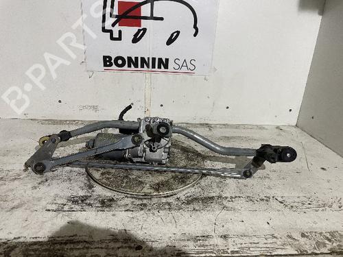 Used Front wiper motor AUDI A4 B8 Avant (8K5) 2.0 TDI (136 hp) 22526450