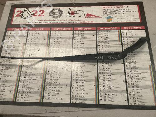 Used Front windshield wiper arm RENAULT CLIO IV (BH_) 1.5 dCi 75 (75 hp) 22784063