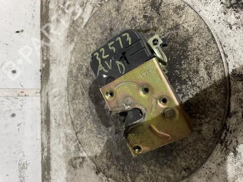 Used Front left lock PEUGEOT 206 Hatchback (2A/C) 1.4 HDi eco 70 (68 hp) 20635557