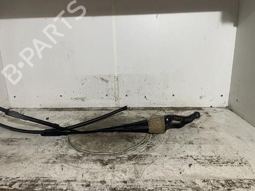 front-windshield-wiper-arm-opel-corsa-d-s07-2006-2007-2008-2009-2010-2011-2012-2013-2014-2015-34593129 main image