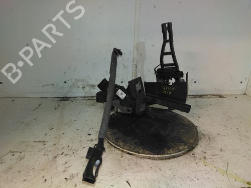 Fechadura frente direita Fechadura frente direita FORD FOCUS III Saloon [2010-2020] 34597891 34597891