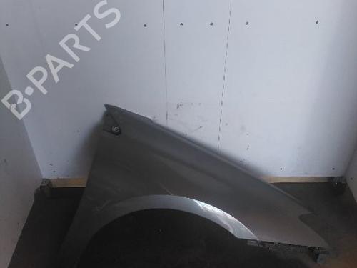 Used Right front fenders RENAULT LAGUNA III Grandtour (KT0/1) 2.0 dCi (KT01, KT08, KT09, KT0K, KT12, KT1D, KT1W) (150 hp) 21119947