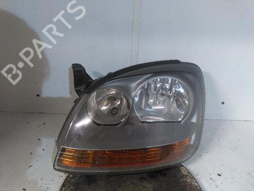 Used Left headlight NISSAN ALMERA TINO (V10) 2.2 dCi (115 hp) 24134427