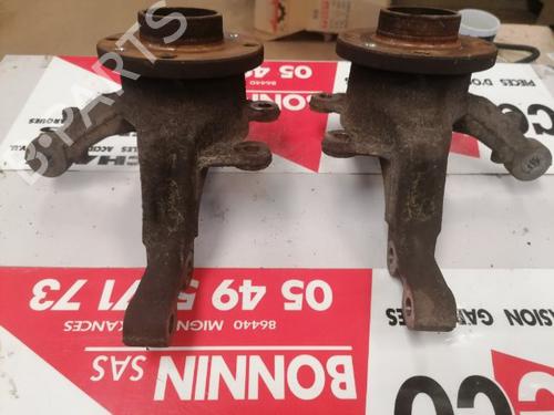 Used Right front steering knuckle RENAULT CLIO III (BR0/1, CR0/1) 1.2 16V (BR02, BR0J, BR11, CR02, CR0J, CR11) (75 hp) 27370522